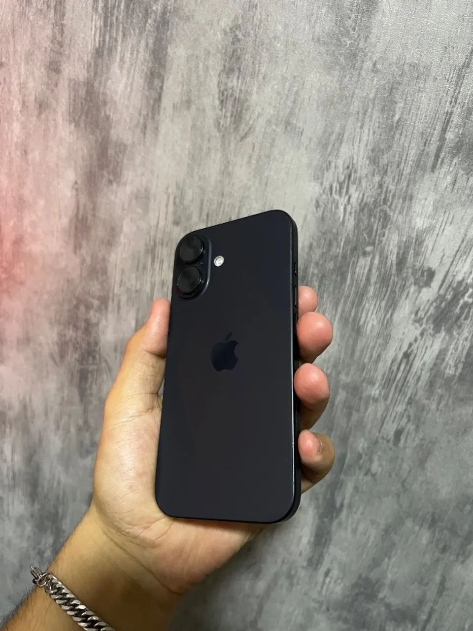 iPhone 16  - Foto 2