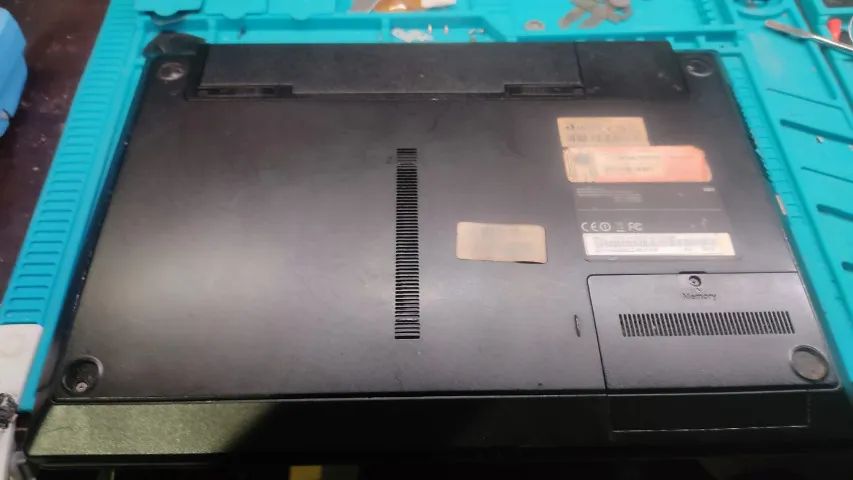 Samsung NP300V4A  - Foto 2