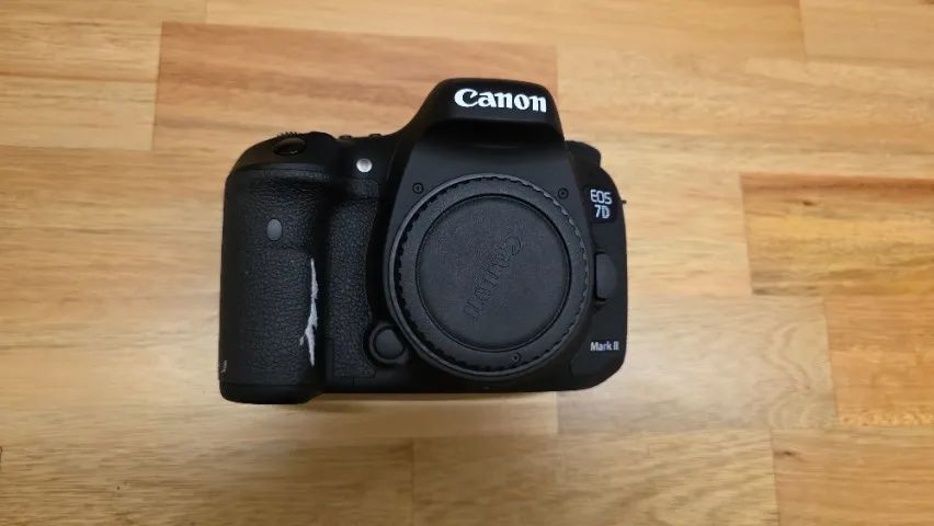 Câmera Canon EOS 7D Mark II - Foto 2