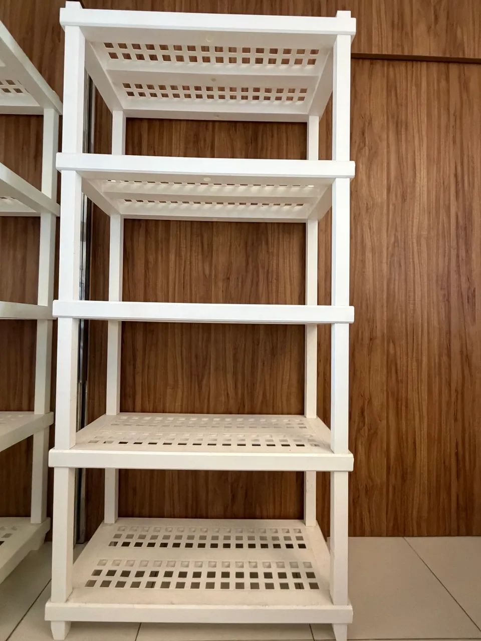     Estante Plástica Modular 5 Andares | Resistente e Desmontável - Foto 2