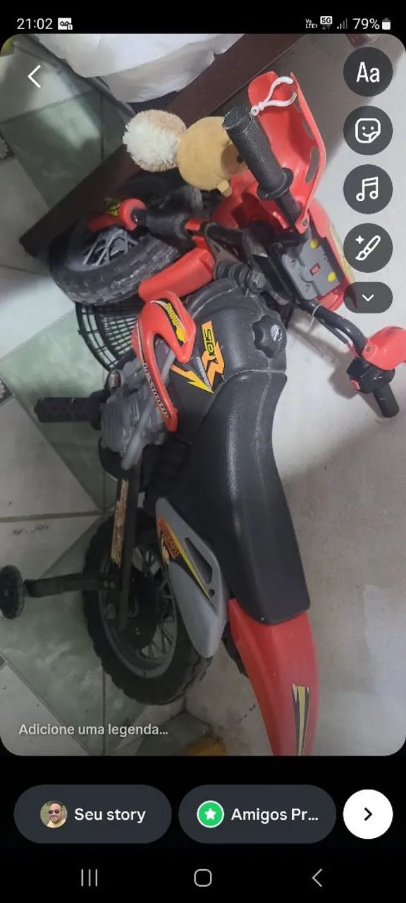 Moto elétrica infantil 