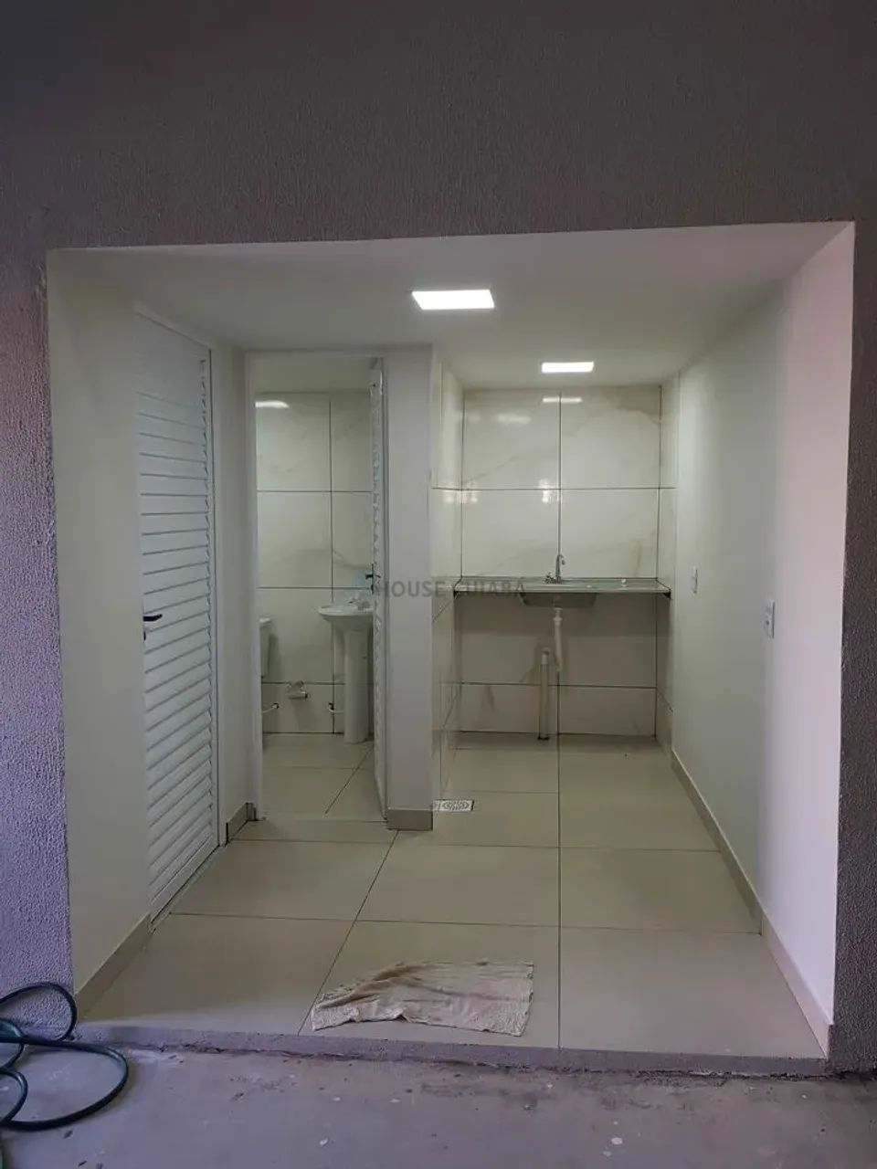Galpão com 360 m2 de área construída - na região central de Cuiabá Mt - Foto 4