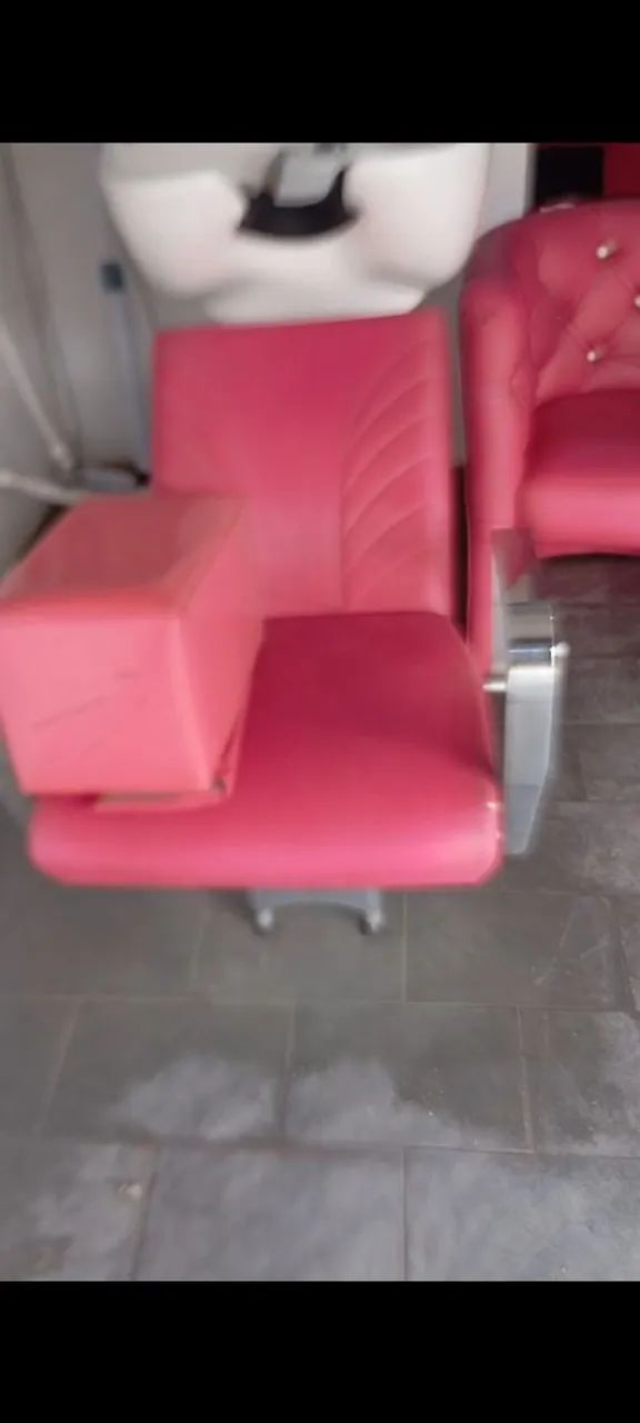 1 lavatório 3 poltronas usadas  - Foto 4