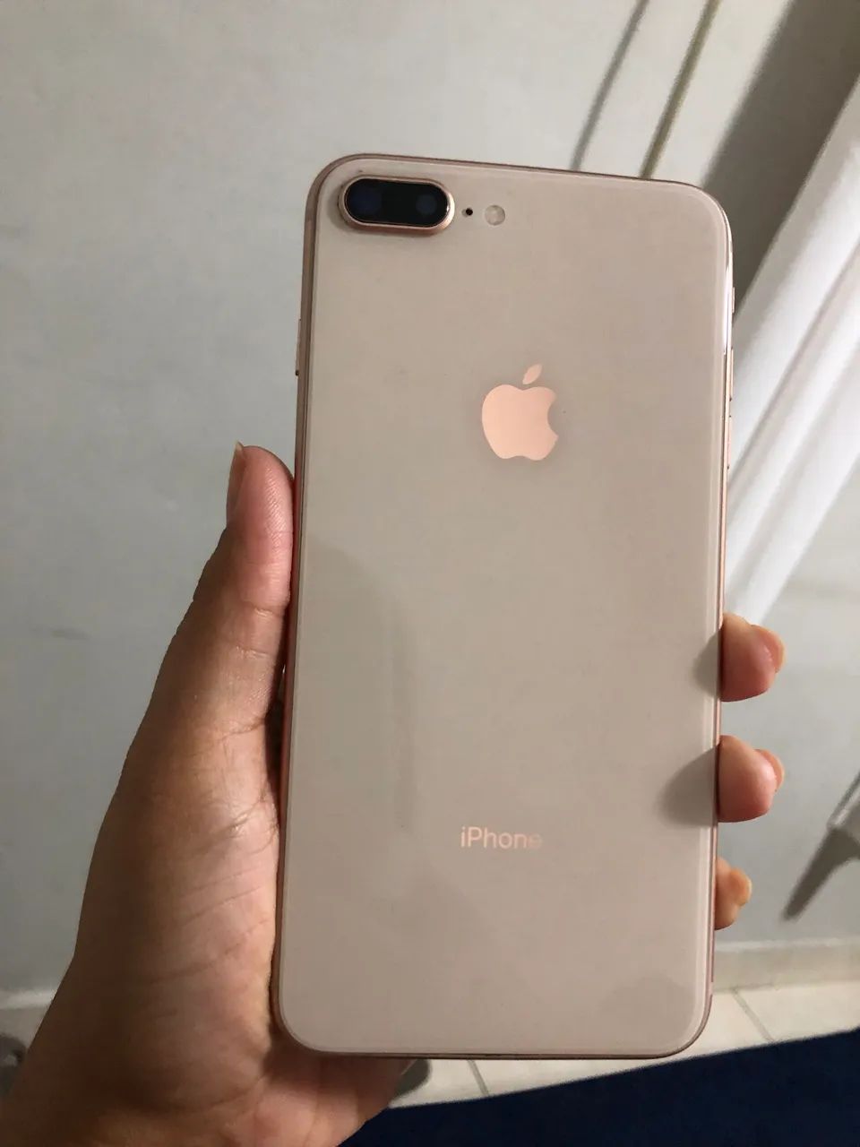 IPhone 8 Plus 64gb - Foto 2