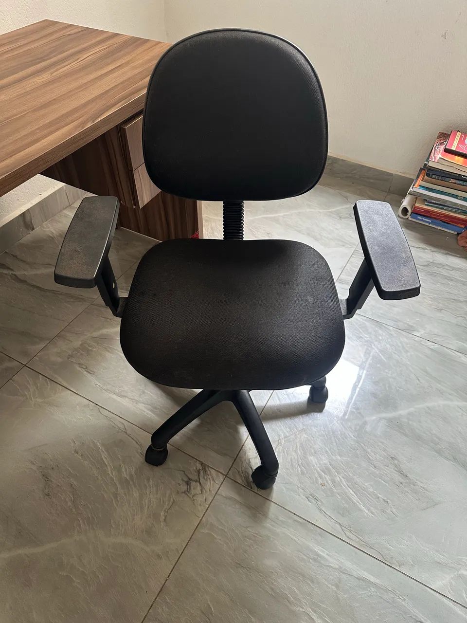 Cadeira executiva + mesa para computador - Foto 2