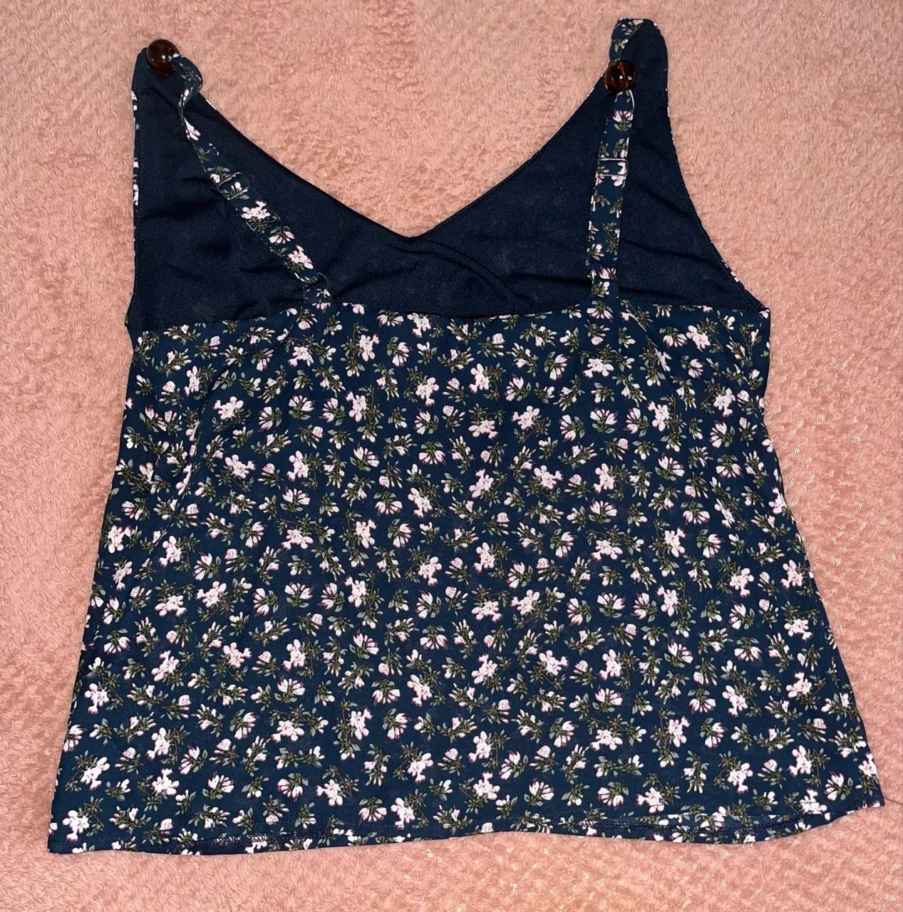 Blusa de Alça Floral - Tamanho P  - Foto 2