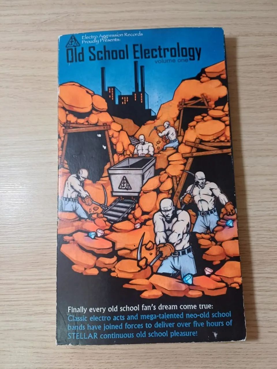 Box 4 CDs - Old School Electrology Vol. 1 (Electro Aggression Records) - EBM / Dark Elektr
