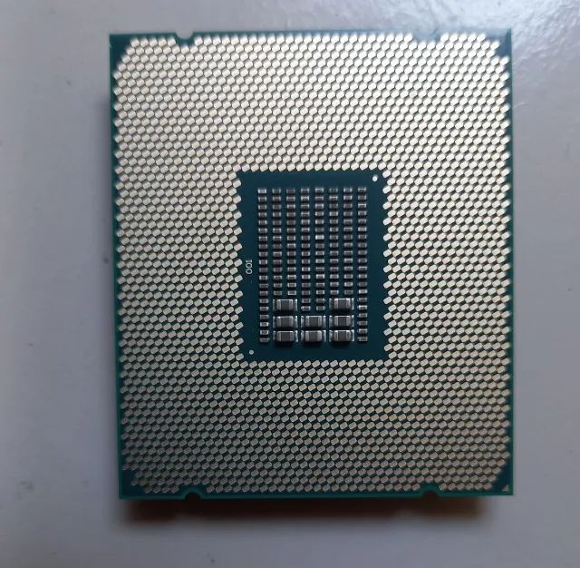 Processador Intel Xeon E5-2630 v4 (10 Núcleos / 20 Threads) - Foto 4