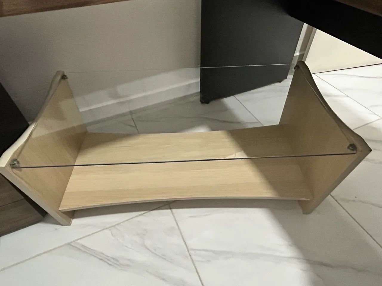 Mesa de Centro em Vidro (Impecável / Estado de Nova) - Foto 3