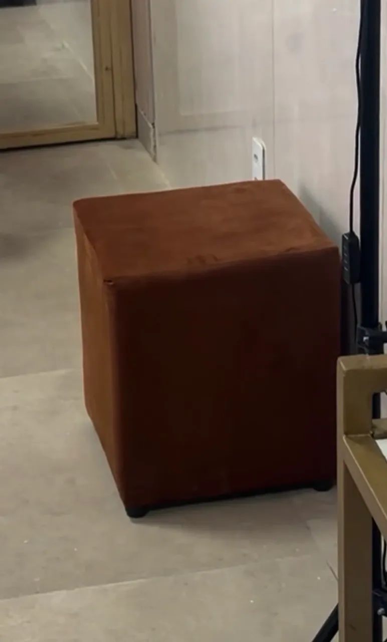 Maca tipo divan mocho escada e Puff - Foto 3