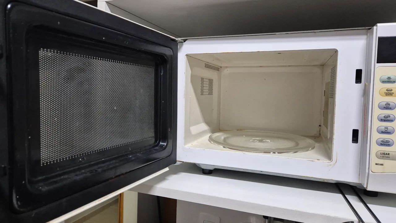 Microondas Electrolux 17l ME18S - Foto 2