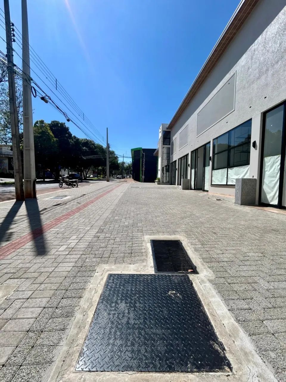 Sala Comercial para Locação na Av. Dr. Alexandre Rasgulaeff - Foto 4