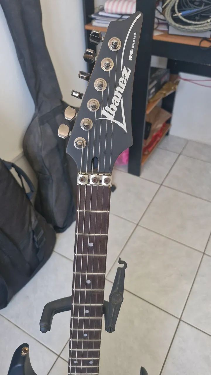 Guitarra Ibanez RG Custom - Foto 2