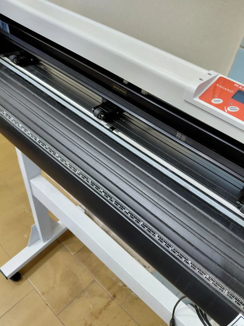 Plotter de Recorte e Risco Digital Corte e Contorno 72cm  - Foto 5