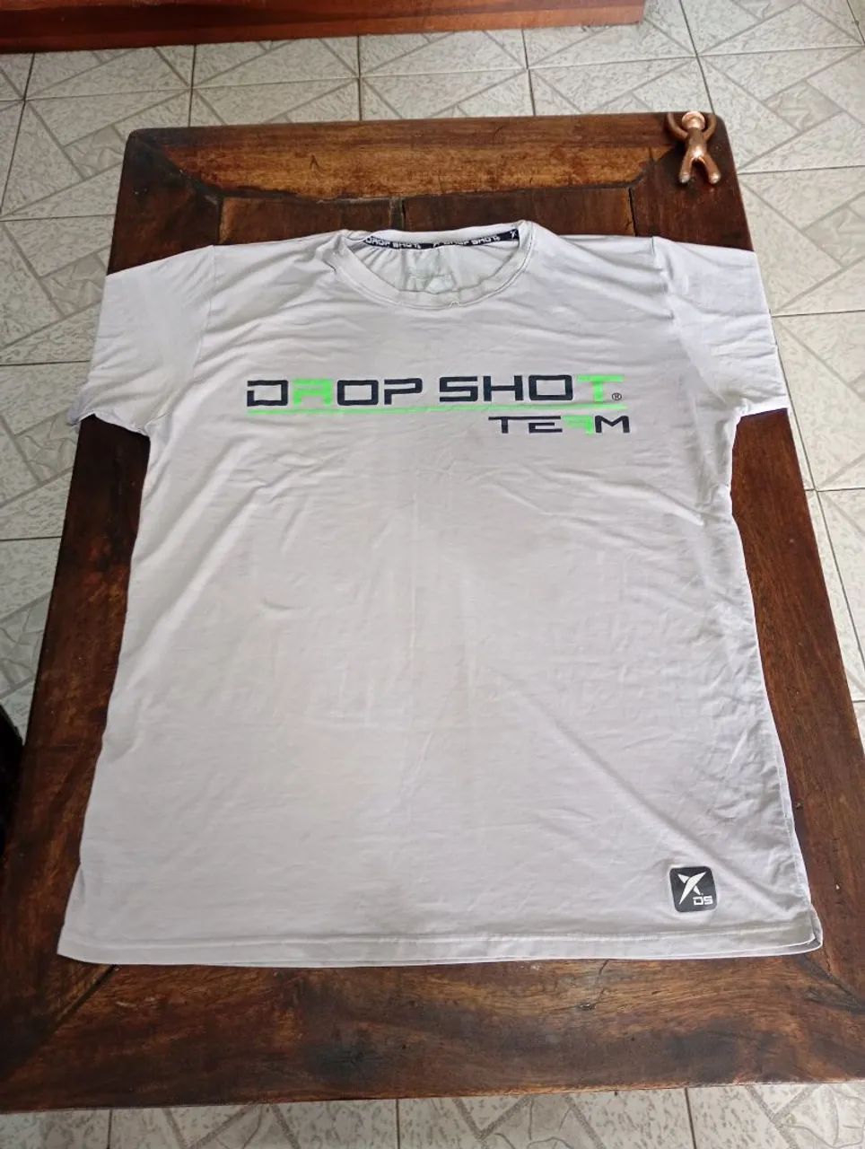 Camiseta DRI FIT.   Drop shot.  M/G