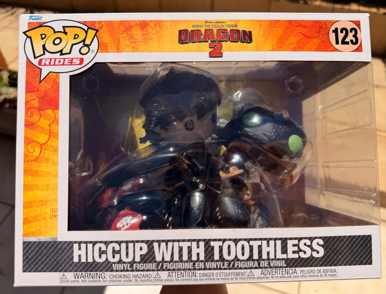 Funko Pop HICCUP WITH TOOTHLESS 123 ( Como treinar seu dragão )  - Foto 4