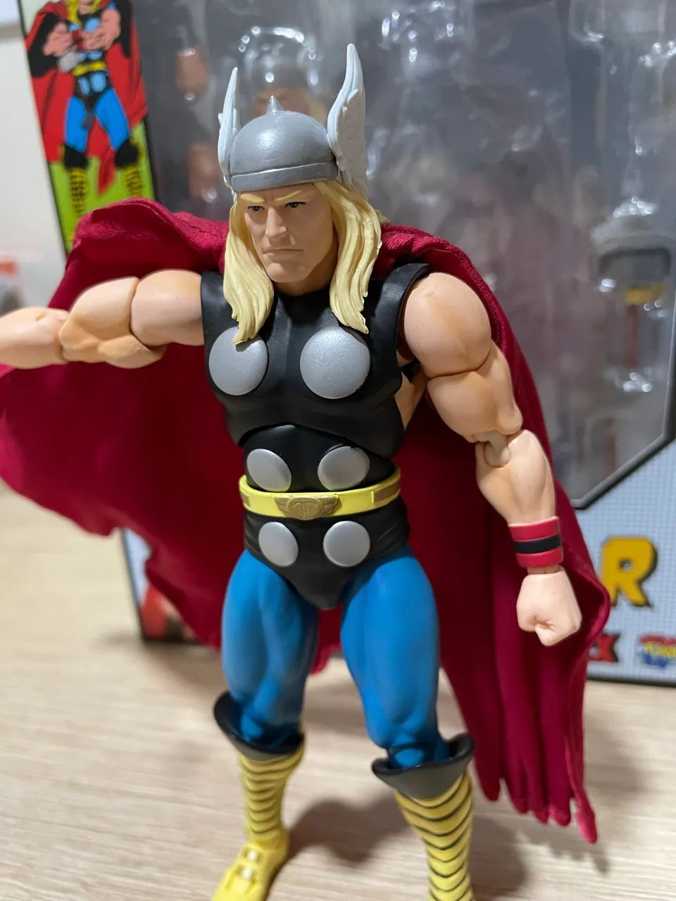 Mafex Thor comics Medicom - Hobbies e coleções - Jardim Emília