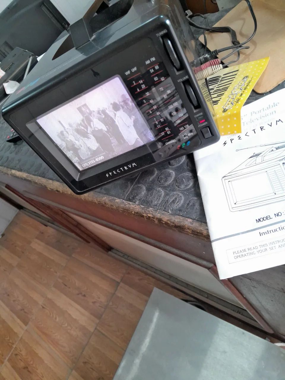Tv 5 polegadas item decorativo ou coleção  - Foto 3