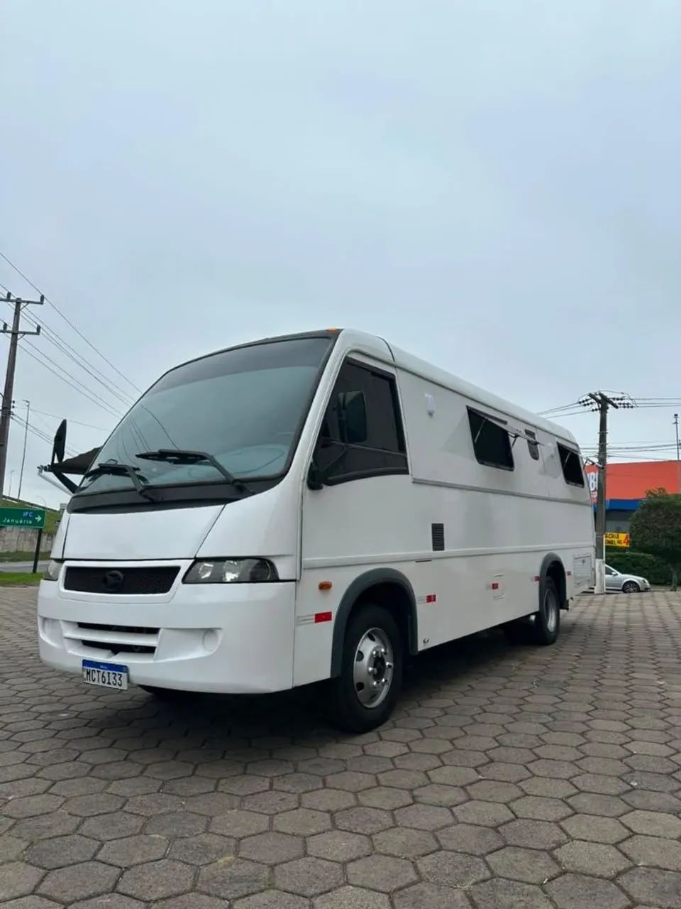 VOLARE A8 MOTORHOME