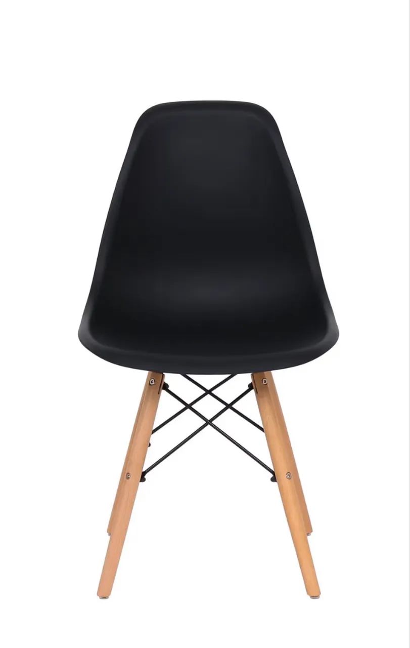 Conjunto com 4cadeiras  Easy Wood - muito nova comprava na Tok Stok