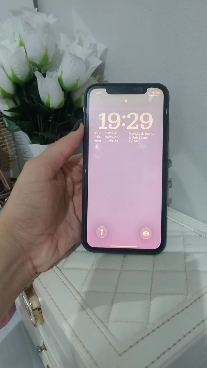 iPhone 11 64GB em excelente estado