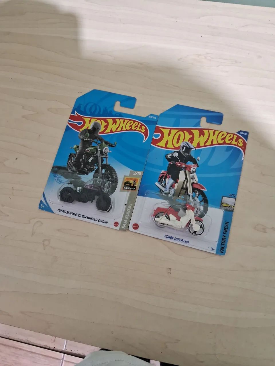 Moto hot wheels 