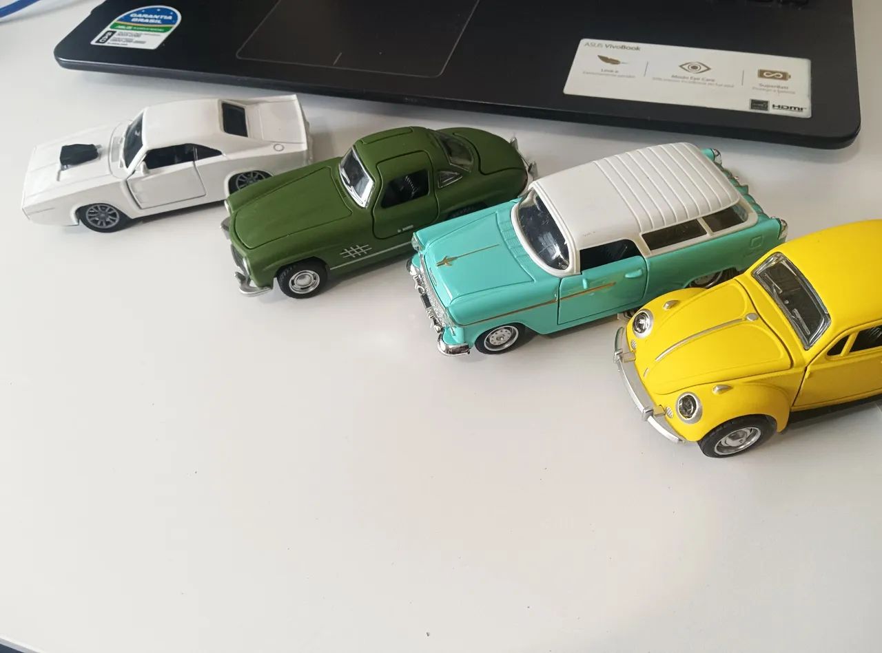 Kit 4 miniaturas carros clássico 1/36 - Foto 4