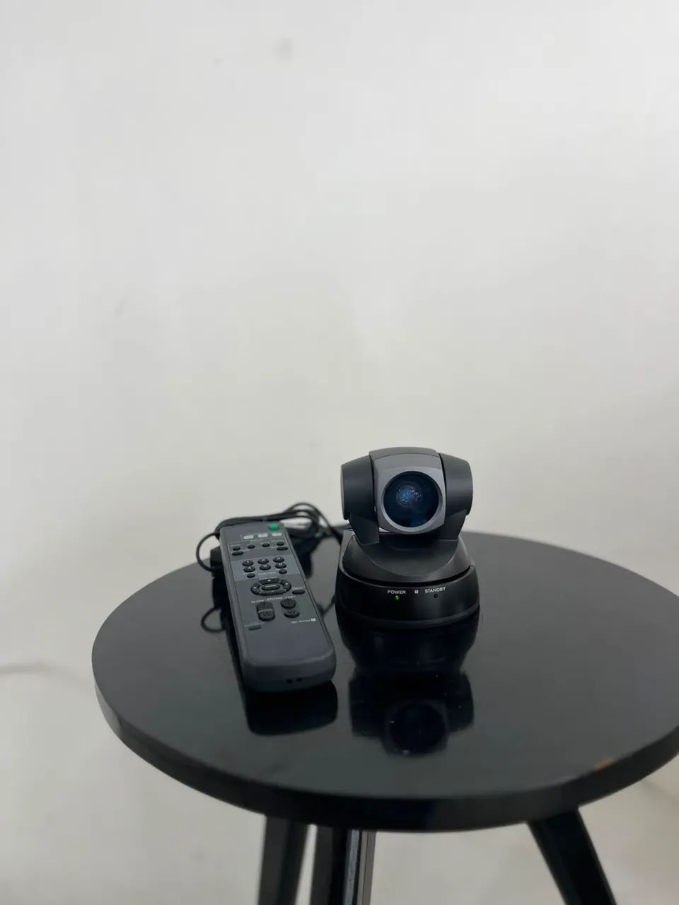 Câmara de vídeo PTZ SONY EVI-D100 - Foto 3
