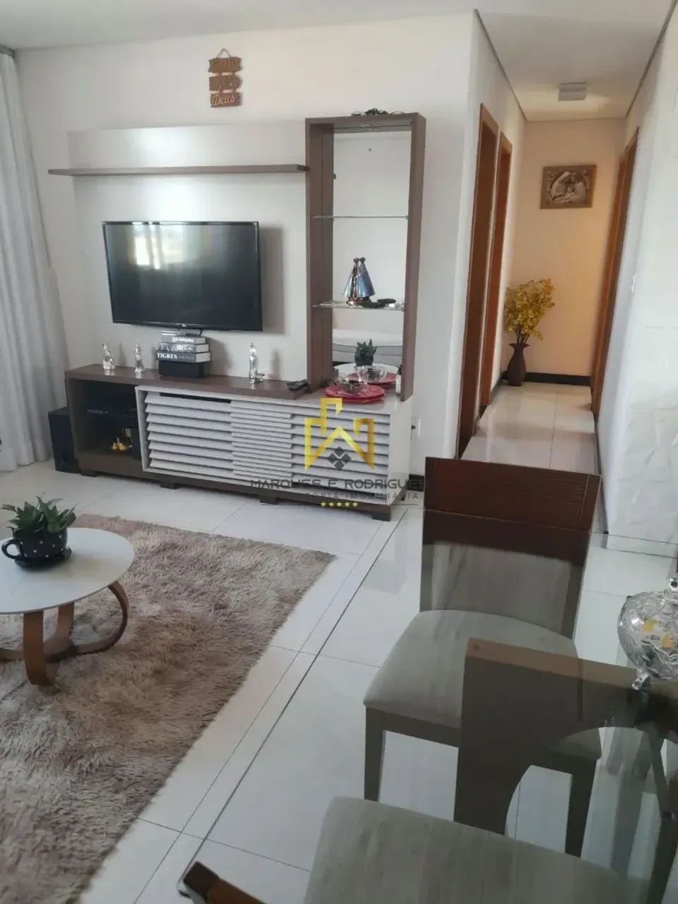 Lindo Apartamento de 3 Quartos com Suíte - 107 m² - Foto 2