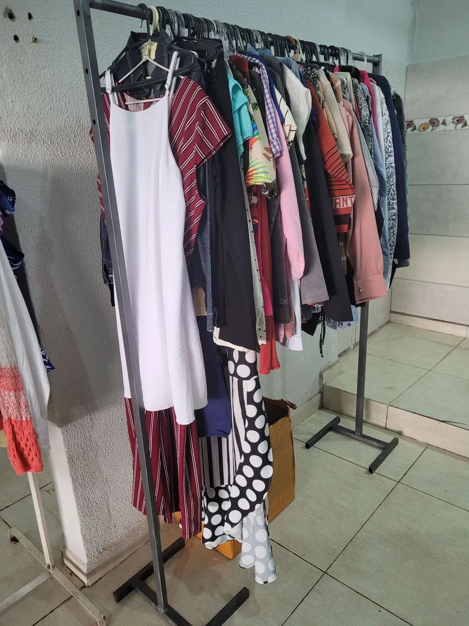 Vendo itens de loja de roupa - Foto 5