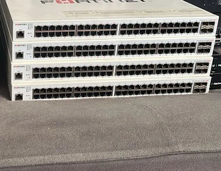FortiSwitch 248E - POE