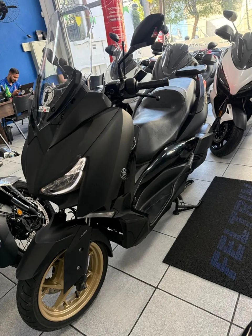 YAMAHA XMAX ABS 2021/2021 - Foto 3