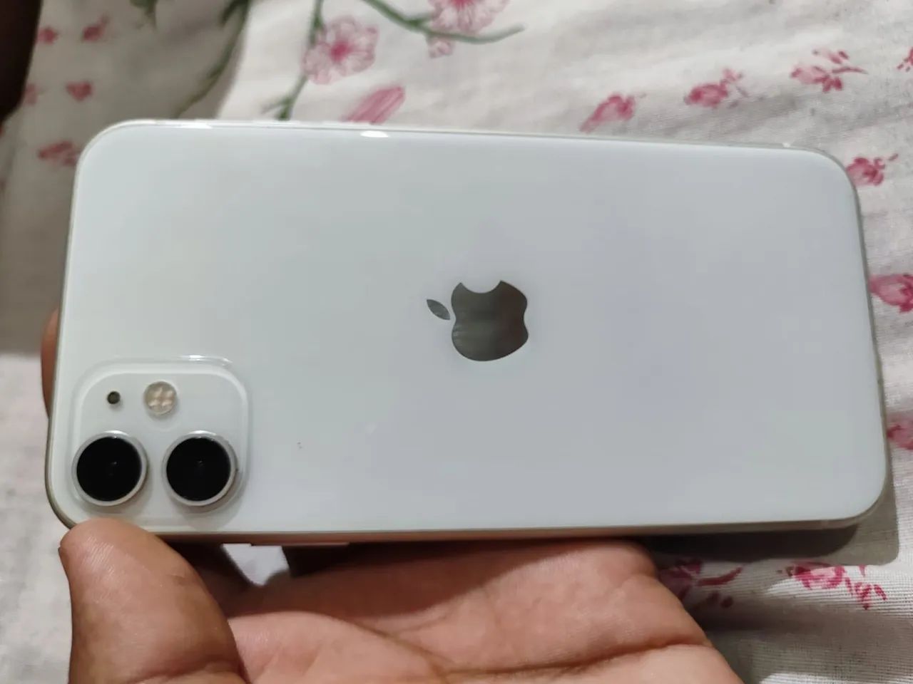 Vendo iPhone 11 64gb - Celulares e Smartphones - Serra Dourada I