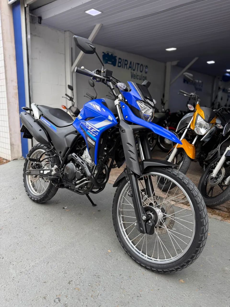 LANDER 250 2022