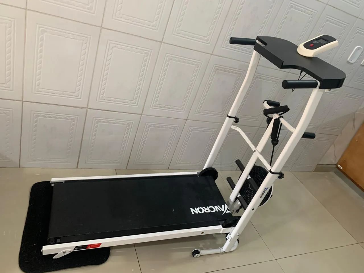 ESTEIRA PARA EXERCÍCIO