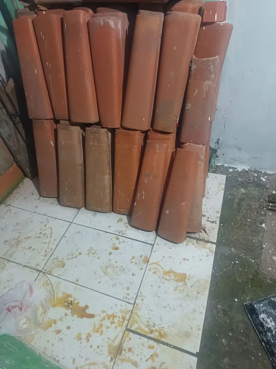 Telhas simonassi 1 real cada