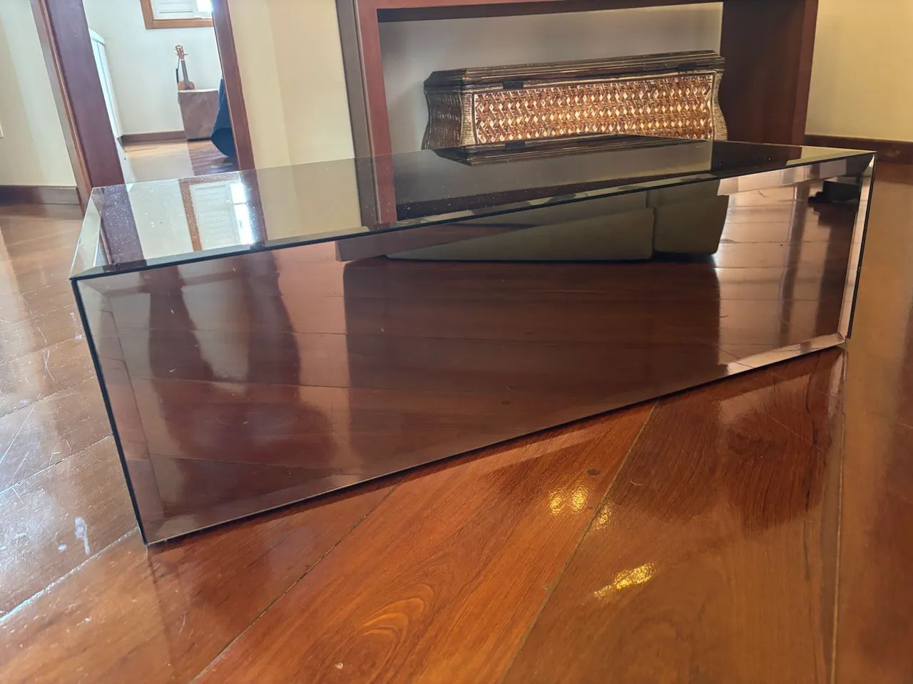 Mesa de centro espelhada bronze - Foto 3