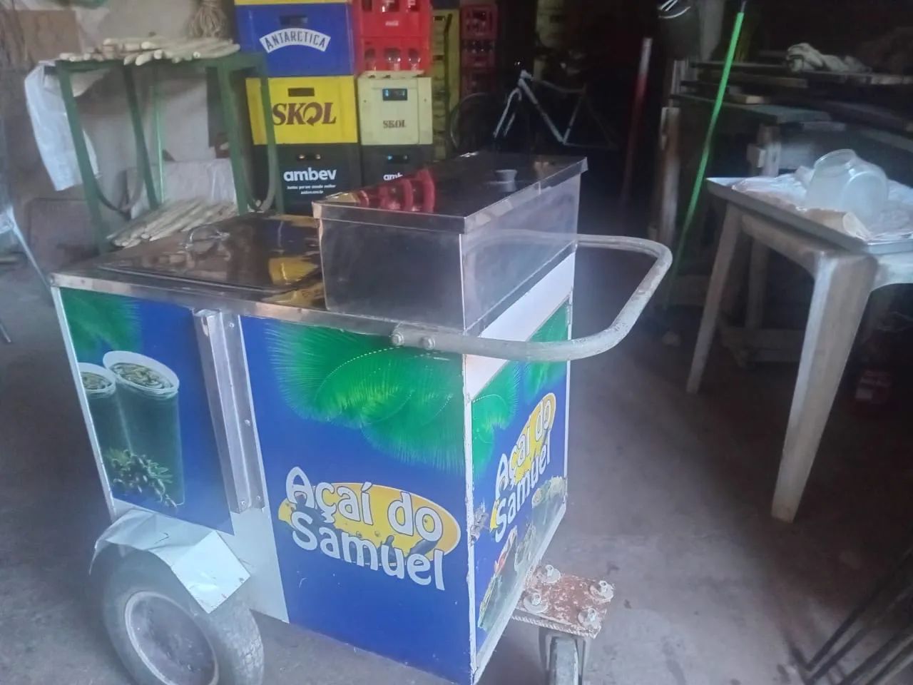 Carrinho de açaí 
