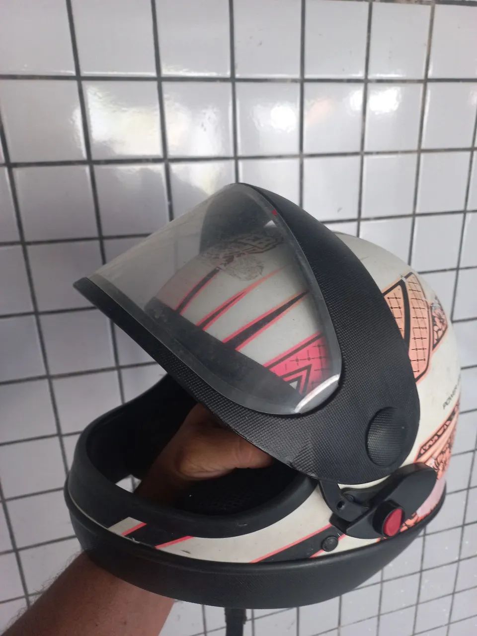 Capacete n° 58