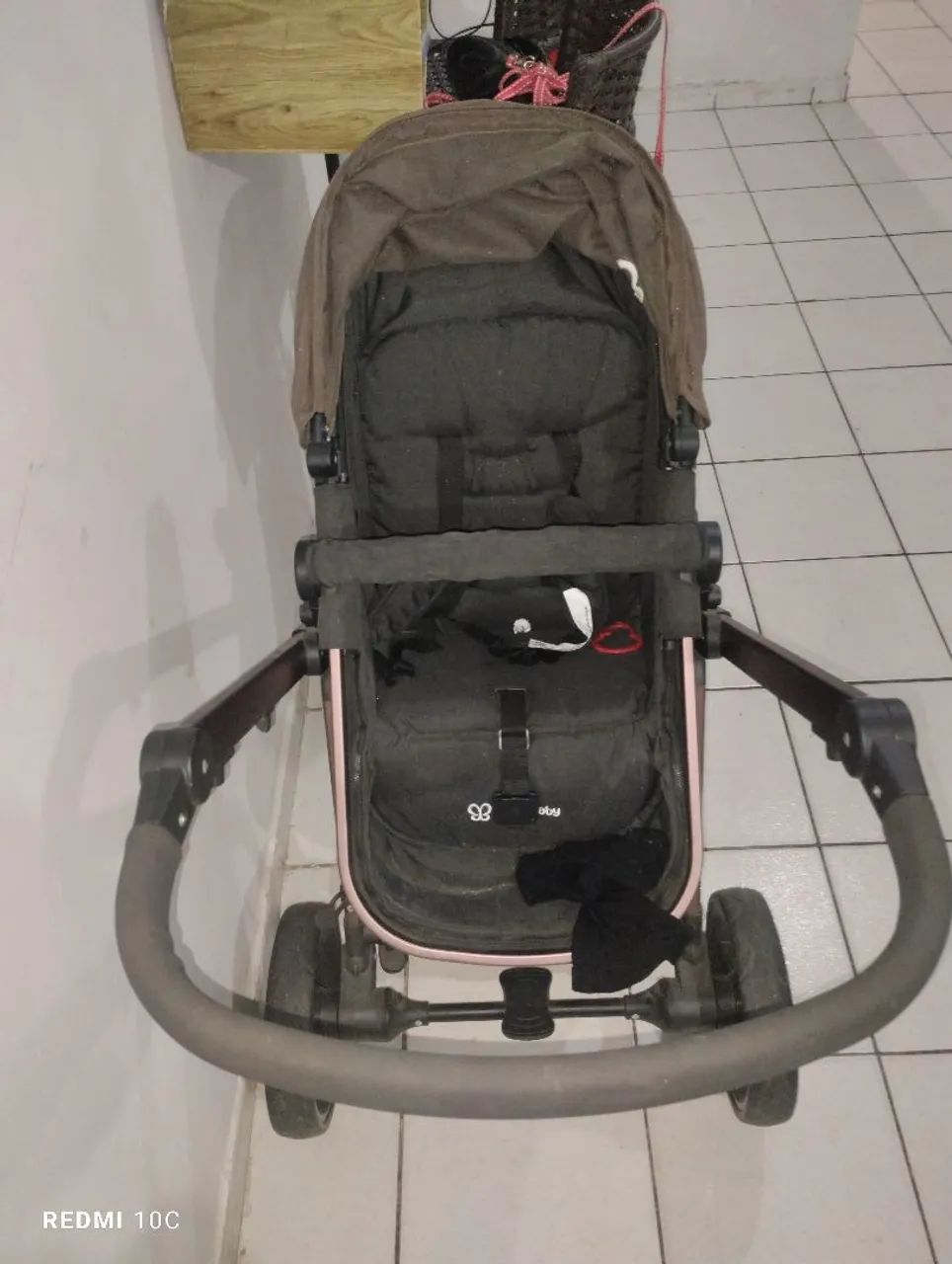 Carrinho de bebê usado poucas vezes  - Foto 2