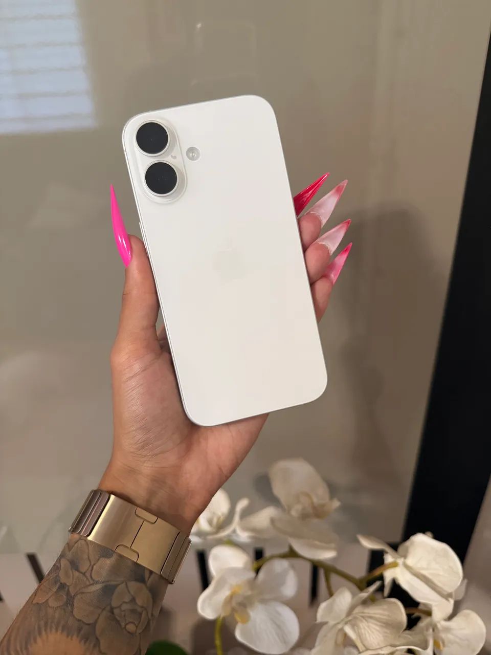 iPhone 16 256gb Branco IMPECÁVEL 