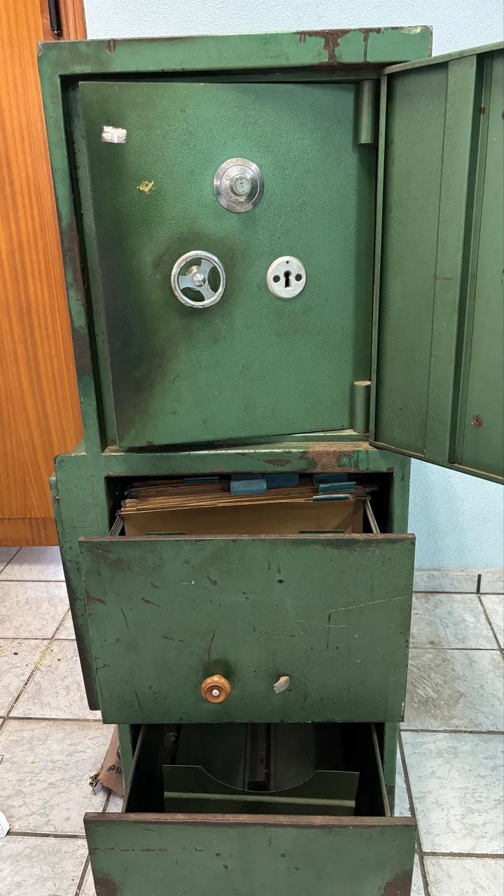 Cofre antigo  - Foto 2