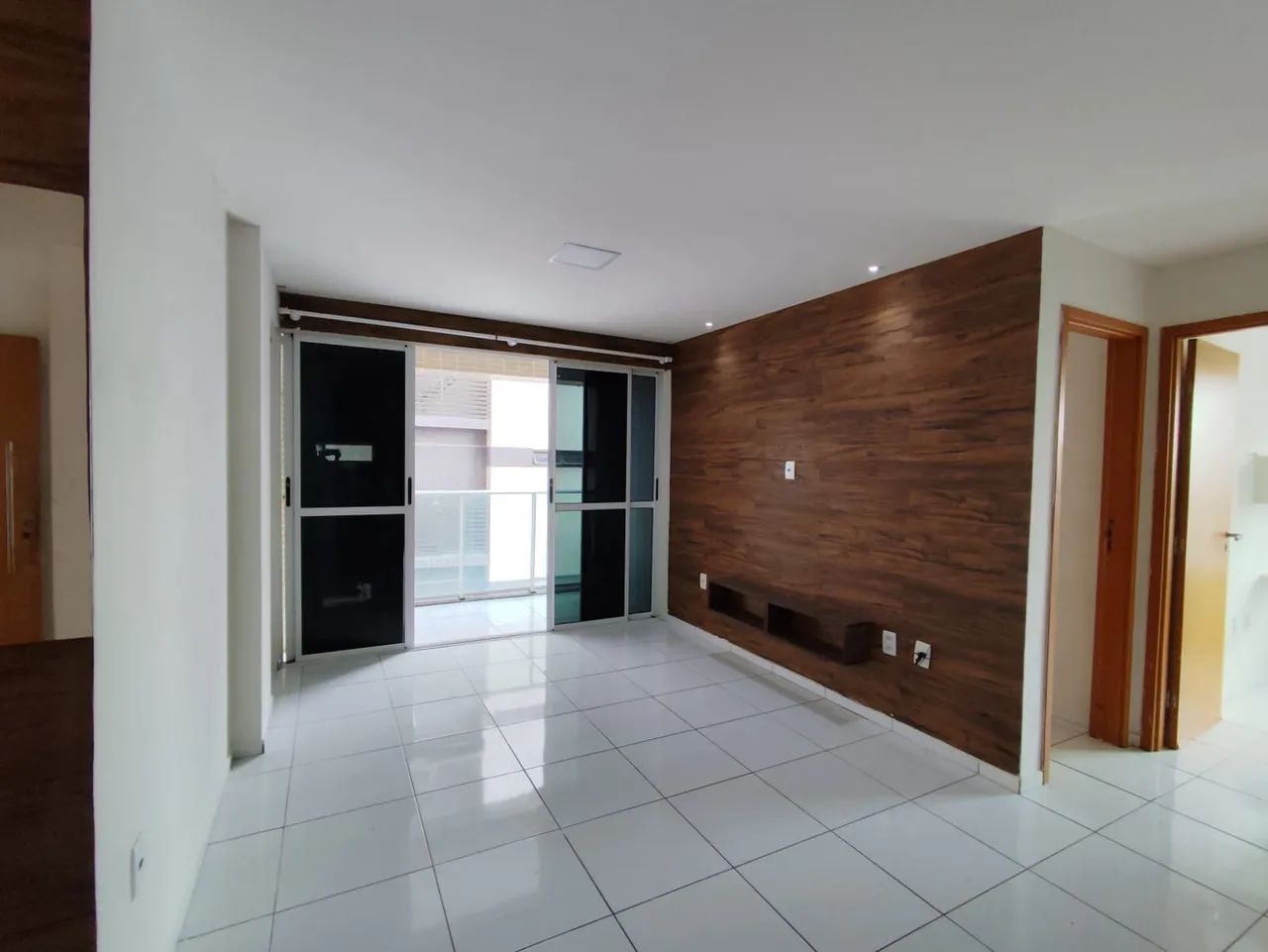 Aluguel apartamento 3 quartos (1 Suíte) e 2 vagas de garagem - 78 m² - Intermares - Foto 3
