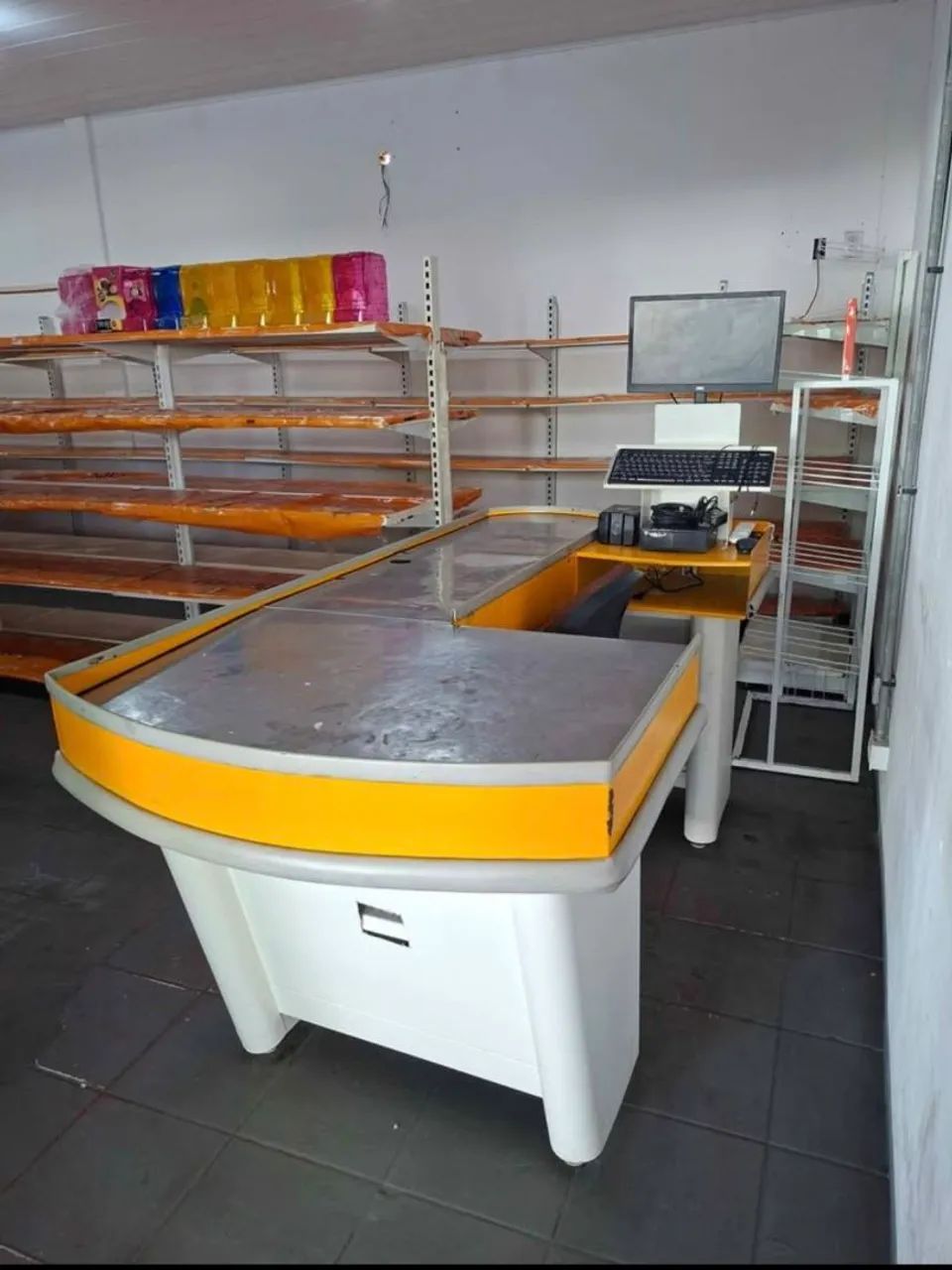 Bancada de supermercado checkout