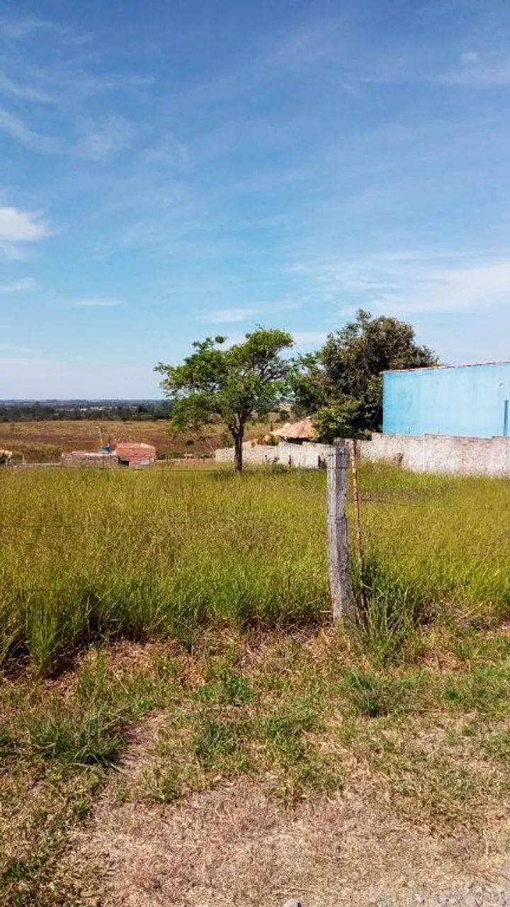 Terreno à venda 1000m² em Quadra-SP Km 196