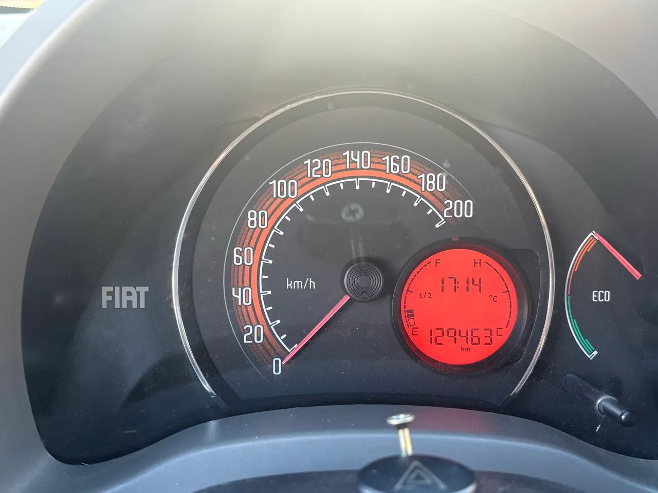 Fiat Uno Vivace/rua 1.0 EVO Fire Flex 8V 5P 2014 - Foto 2