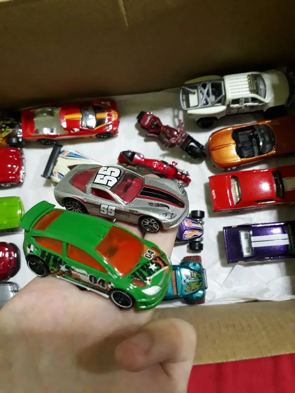 Miniaturas Hot Wheels64985865555713123