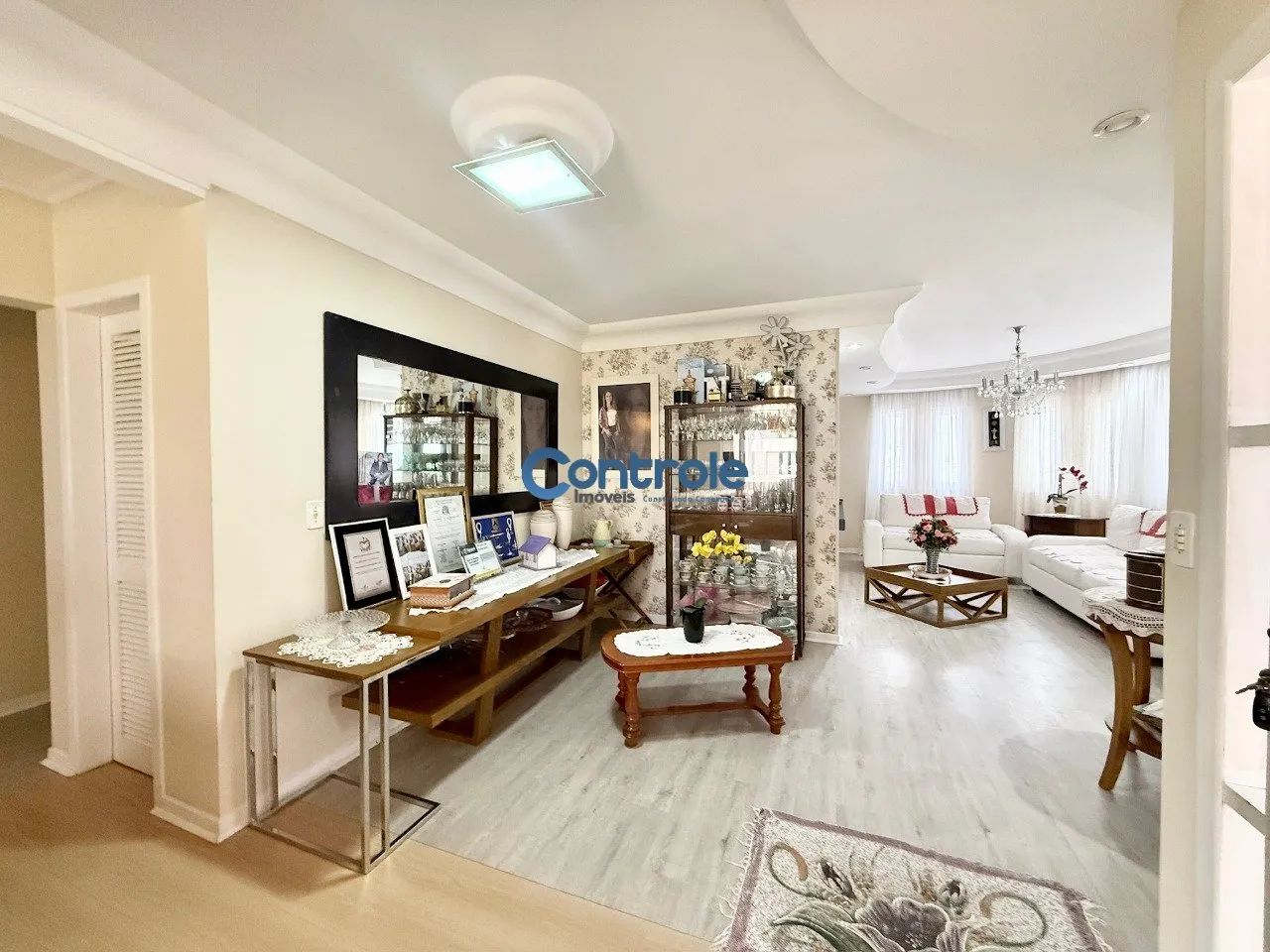 Casa com 06 dormitórios em Coqueiros, Florianópolis/SC! - Foto 5