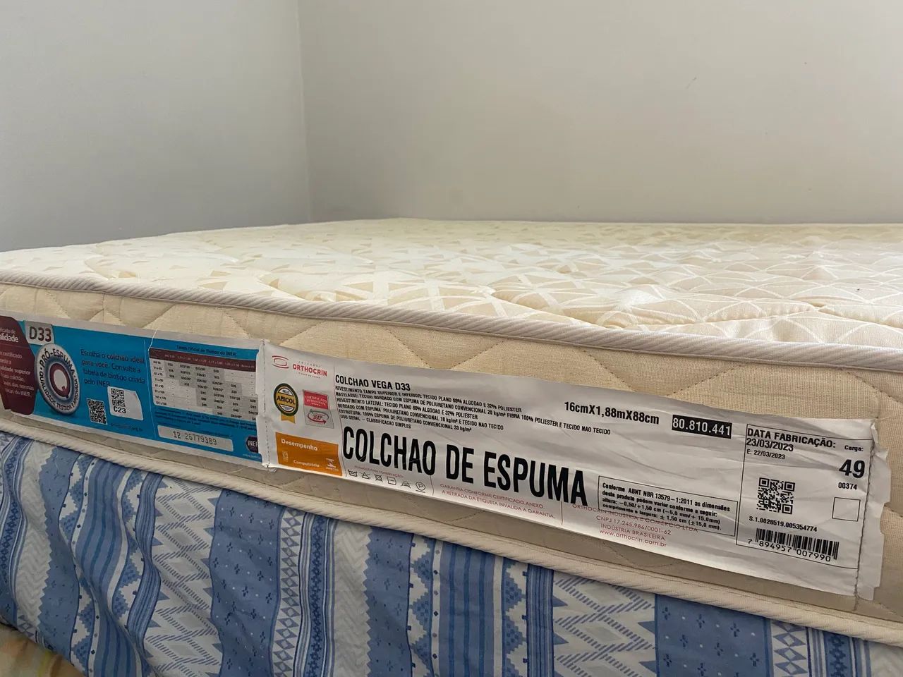 Colchão ÓTIMO ESTADO ortopédico de solteiro Orthocrin d33  - Foto 3