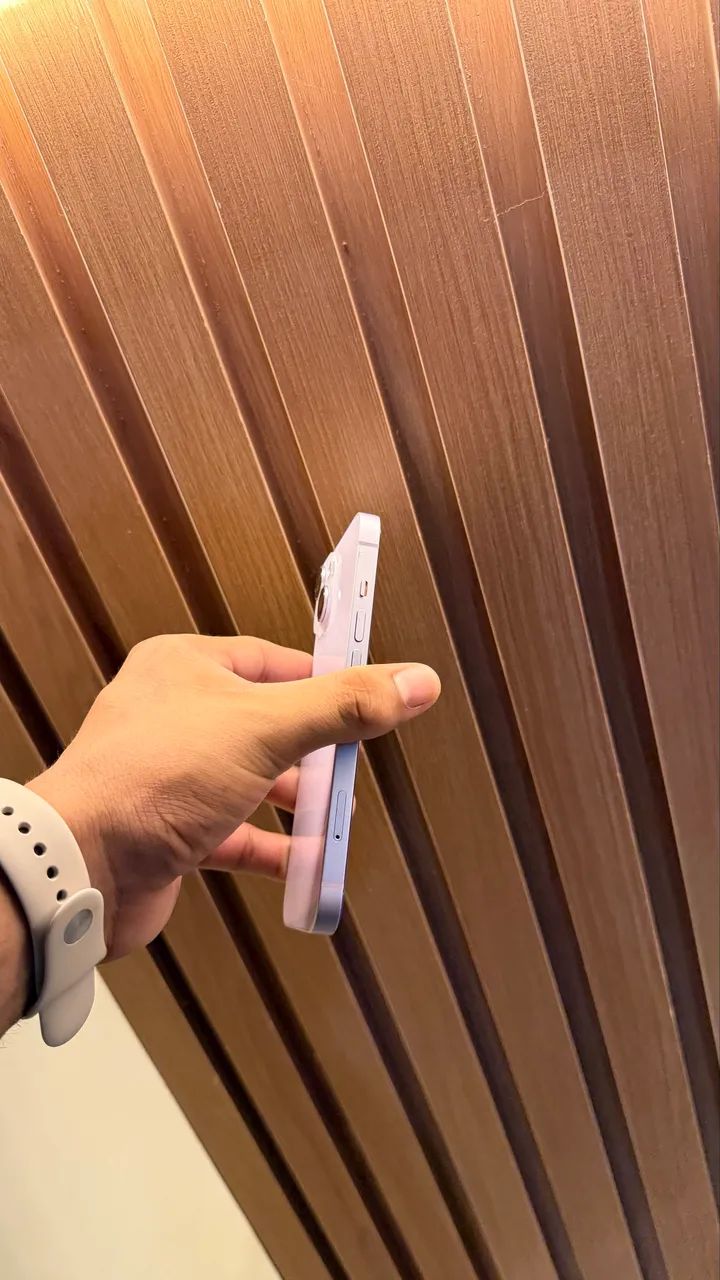 Vende-se IPhone 14, 128gb na cor lilás, em perfeito estado de uso - Foto 5
